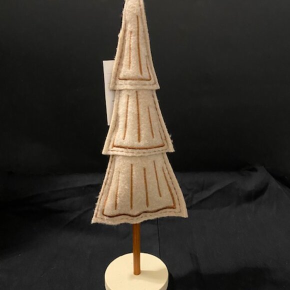 Wonder Shop "Tan" Felt Holiday Tree - Picture 2 of 6